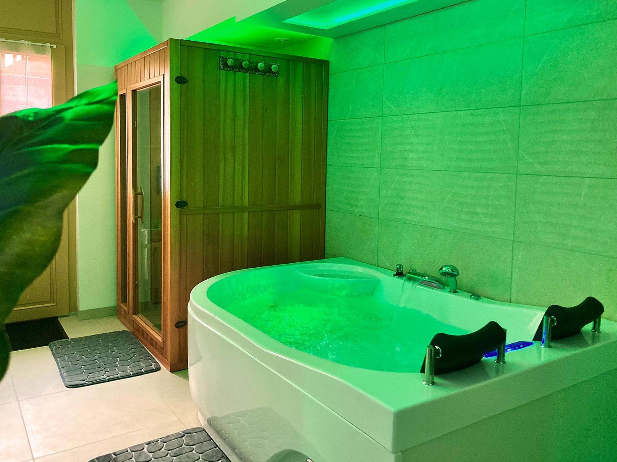 La Bulle De La Cathedrale - Spa - Sauna - Hammam Troyes Eksteriør billede
